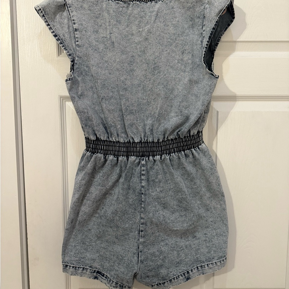 Promesa Blue Denim Romper - Picture 2 of 7